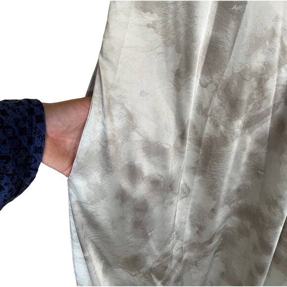 T. ZOVICH Maxi Dress Gray Tie Dye Silver Sleeveless Swing V-Neck Shoulder Ties - Picture 8 of 10